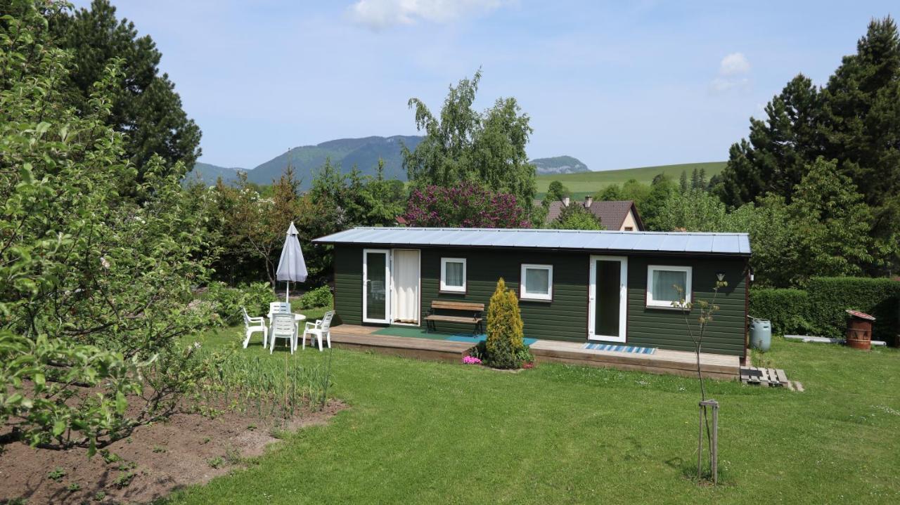 Privat Ave-Mobilhaus Villa Liptovský Mikuláš Buitenkant foto