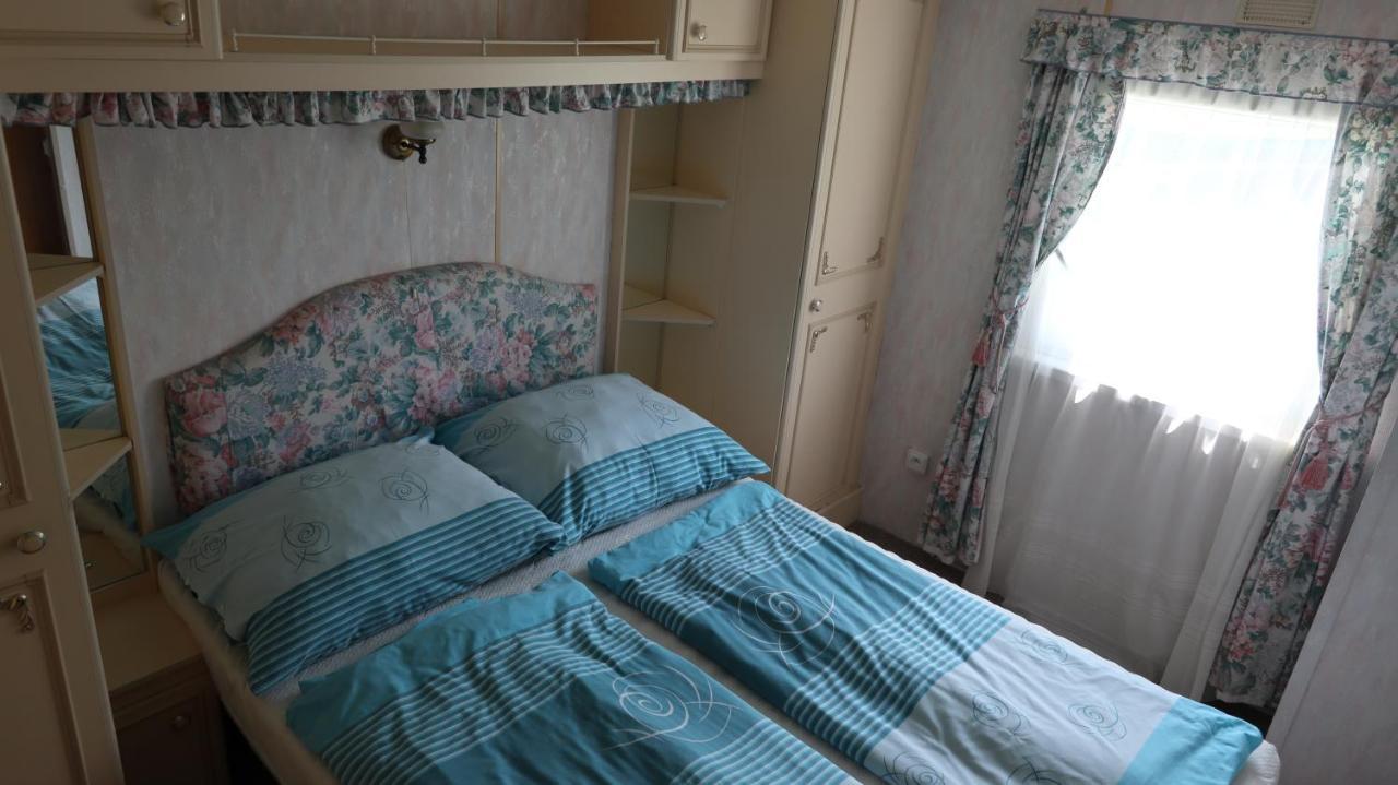 Privat Ave-Mobilhaus Villa Liptovský Mikuláš Buitenkant foto
